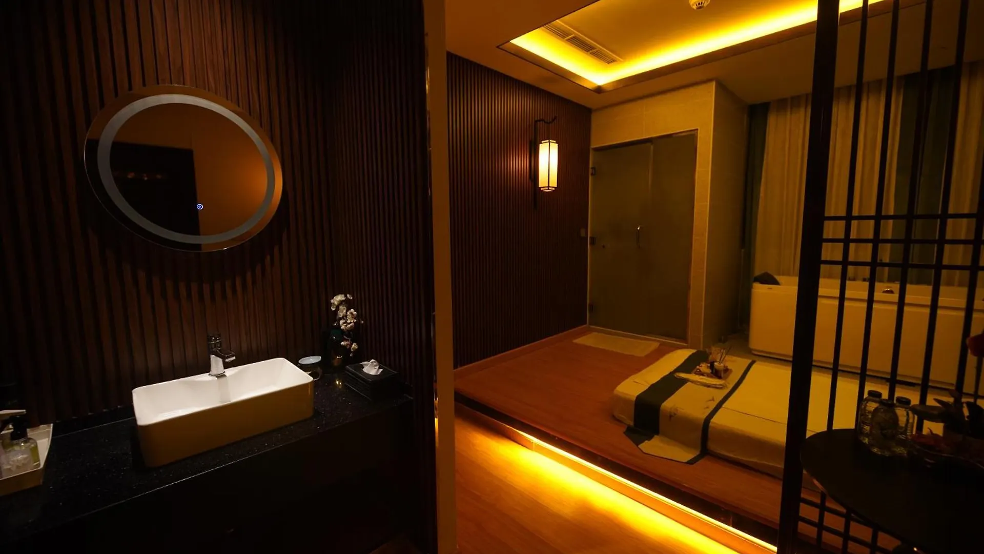 Grand Villaggio Hotel Abu Dhabi
